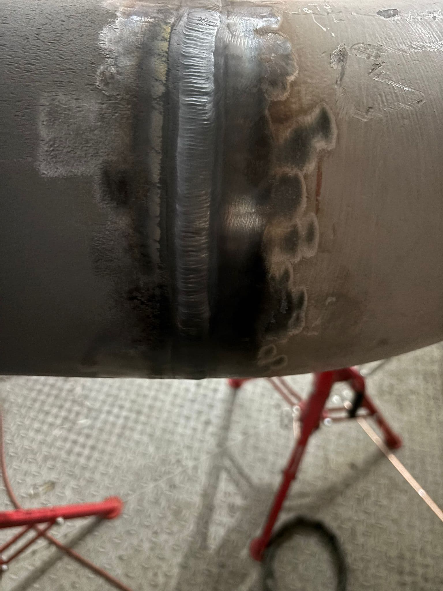 Detalle de soldadura TIG en acero inoxidable