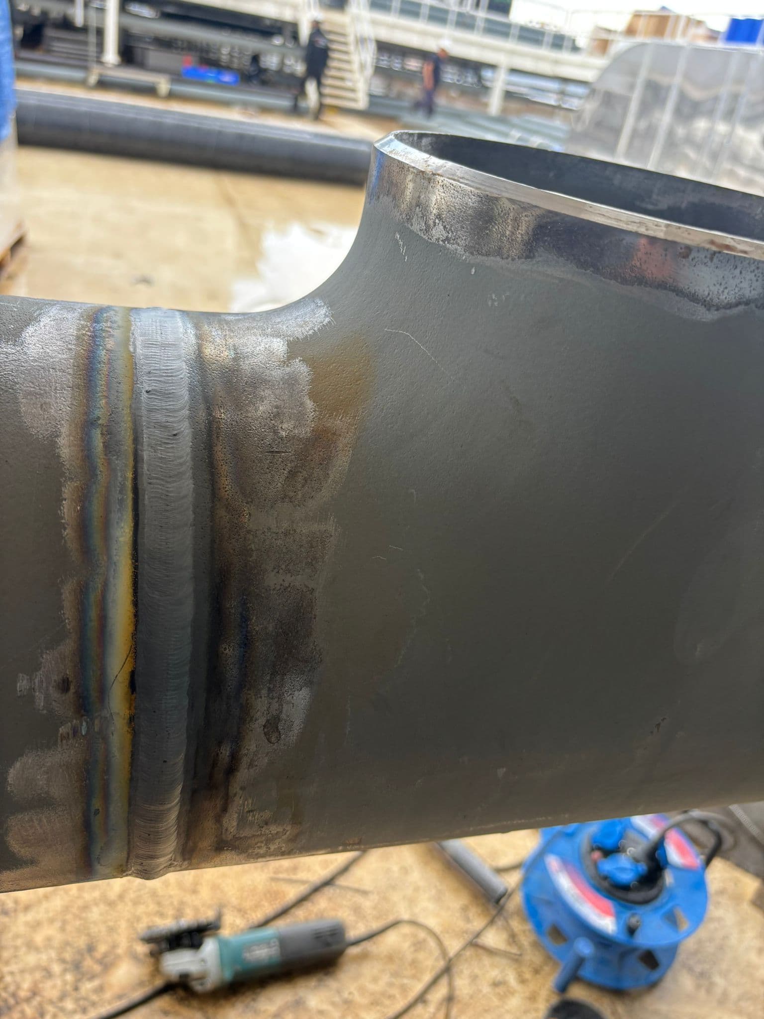 Detalle de soldadura TIG en acero inoxidable